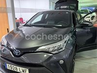 Usado Toyota C-HR Advance 184 CV (135 kW) 2022 Gris / plata SUV