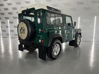 Usado Land Rover Defender SE 122 CV (89 kW) 2002 Verde Familiar