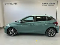 Käytetty Hyundai i20 100 HP (73 kW) 2025 Vihreä Viistoperä