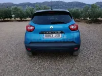 Usado Renault Captur Zen 90 CV (66 kW) 2016 Azul SUV