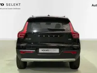 Uusi Volvo XC40 Core 163 HP (119 kW) 2026 Otro Katumaasturi