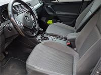 Usado VW Touran Advance 150 CV (110 kW) 2017 Negro Monovolumen