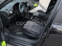 Usado Seat Leon Sport 130 CV (95 kW) 2005 Negro Utilitario