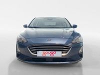 Usado Ford Focus Trend 125 CV (91 kW) 2019 Gris Berlina