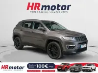 Usado Jeep Compass Night Eagle 131 CV (96 kW) 2021 Gris SUV