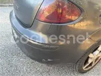 Usado Seat Toledo Sport 140 CV (102 kW) 2005 Negro Utilitario