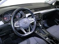 Usado VW Passat Executive 150 HP (110 kW) 2022 Cinzento Carrinha