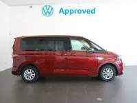 Usado VW Multivan 150 CV (110 kW) 2025 Rojo Monovolumen