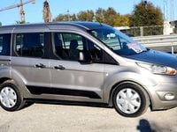 Usado Ford Transit Connect Trend 119 CV (87 kW) 2018 Gris Monovolumen