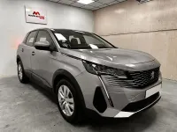 Usado Peugeot 3008 Active 130 CV (95 kW) 2021 Gris / plata SUV