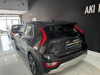 Usado Kia Niro 141 CV (103 kW) 2022 Gris SUV