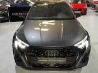 Usado Audi RS3 400 CV (294 kW) 2022 Gris / plata Berlina