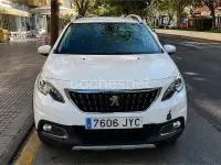 Usado Peugeot 2008 Allure 120 CV (88 kW) 2017 Blanco SUV
