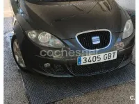 Usado Seat Altea XL 105 CV (77 kW) 2008 Negro Monovolumen