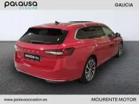 Usado Skoda Superb LAURIN & KLEMENT 150 CV (110 kW) 2024 Rojo Familiar