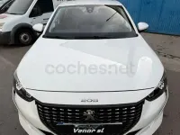 Usado Peugeot 208 Active 100 CV (73 kW) 2021 Blanco Utilitario