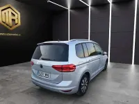 Usado VW Touran Advance 122 CV (89 kW) 2023 Plateado Monovolumen