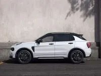 Nuevo Lynk & Co 01 276 CV (202 kW) 2025 Blanco SUV