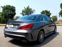 Usado Mercedes CLA200 AMG line 136 CV (100 kW) 2014 Gris / plata Berlina