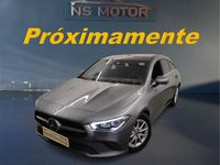 Usado Mercedes CLA200 Shooting Brake 150 CV (110 kW) 2021 Gris / plata Familiar