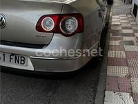 Usado VW Passat Trendline 140 HP (102 kW) 2007 Bege Sedan