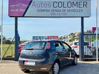 Usado Fiat Punto Easy 69 CV (50 kW) 2015 Negro Berlina