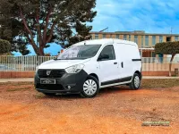 Usado Dacia Dokker Essentiel 95 CV (69 kW) 2021 Blanco Monovolumen