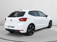 Usado Seat Ibiza FR 150 CV (110 kW) 2024 Blanco Utilitario