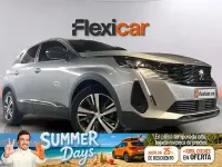 Usado Peugeot 3008 Allure 130 CV (95 kW) 2023 Gris SUV