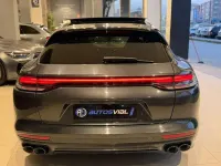 Usado Porsche Panamera Sport Turismo 462 CV (339 kW) 2021 Gris Familiar