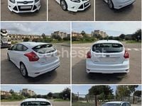 Usado Ford Focus Sport 115 CV (84 kW) 2013 Blanco Berlina