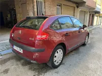 Usado Citroën C4 90 CV (66 kW) 2009 Rojo Berlina
