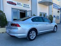 Usado VW Passat Business 150 CV (110 kW) 2021 Gris / plata Berlina