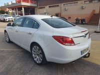Usado Opel Insignia Sport 220 CV (161 kW) 2011 Blanco Berlina