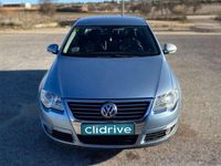 Usado VW Passat Highline 140 CV (102 kW) 2007 Azul Berlina