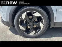 Usado Renault Captur Techno 100 CV (73 kW) 2025 Blanco SUV