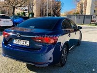 Usado Toyota Avensis Advance 143 CV (105 kW) 2017 Azul Berlina