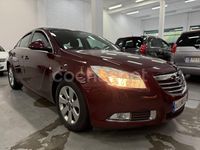 Usado Opel Insignia Selective 130 CV (95 kW) 2013 Granate Berlina