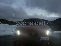 Usado Alfa Romeo Giulietta Distinctive 170 CV (125 kW) 2013 Rojo Berlina