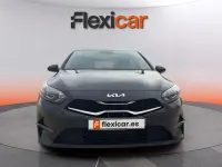 Usado Kia Ceed 136 CV (100 kW) 2023 Gris Utilitario