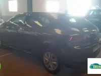 Usado Renault Mégane LIMITED 110 CV (80 kW) 2023 Gris Utilitario