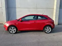 Usado Seat Ibiza SC Reference 80 CV (58 kW) 2010 Rojo Utilitario