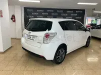 Usado Toyota Verso Comfort 112 CV (82 kW) 2016 Blanco Monovolumen