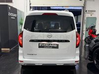 Usado Nissan Townstar Tekna 130 CV (95 kW) 2023 Blanco Monovolumen