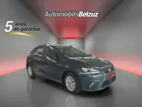 Usado Seat Ibiza Style 110 CV (80 kW) 2022 Gris Utilitario
