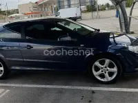 Usado Opel Astra GTC Sport 105 CV (77 kW) 2007 Azul Berlina