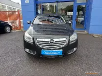 Usado Opel Insignia Cosmo 160 CV (117 kW) 2010 Negro Berlina