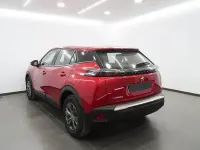 Usado Peugeot e-2008 Active 100 kW (136 CV) 2022 Rojo SUV