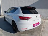 Begagnad Seat Leon Style 116 HK (85 kW) 2018 Vit Sedan