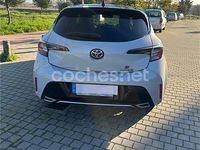 Usado Toyota Corolla 180 CV (132 kW) 2021 Gris / plata Berlina